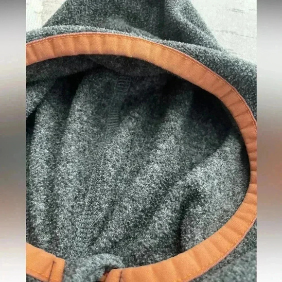 The North Face 6-12mo Fleece
Hoodie Camo - Picture 6 of 7